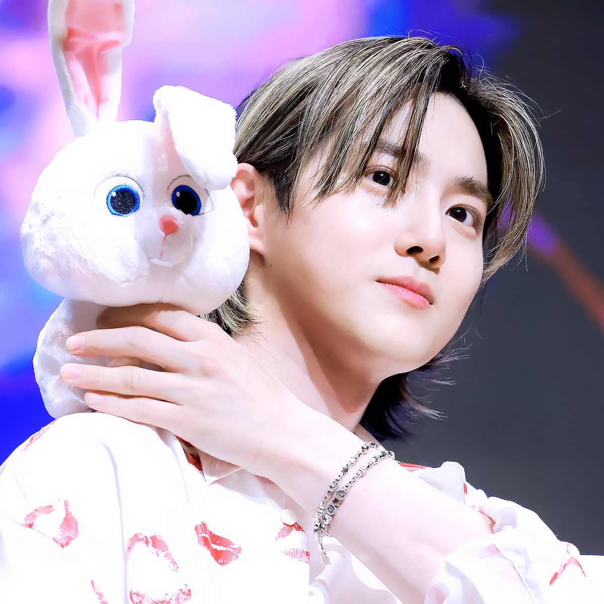 Behind-the-scenes cut of Suho (EXO)