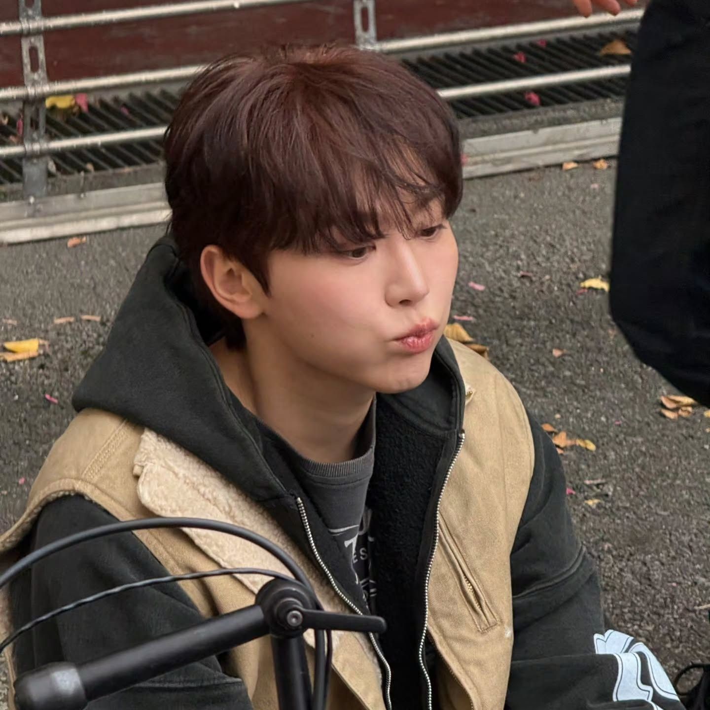 Momen yang diabadikan oleh penggemar Seungkwan (SEVENTEEN)