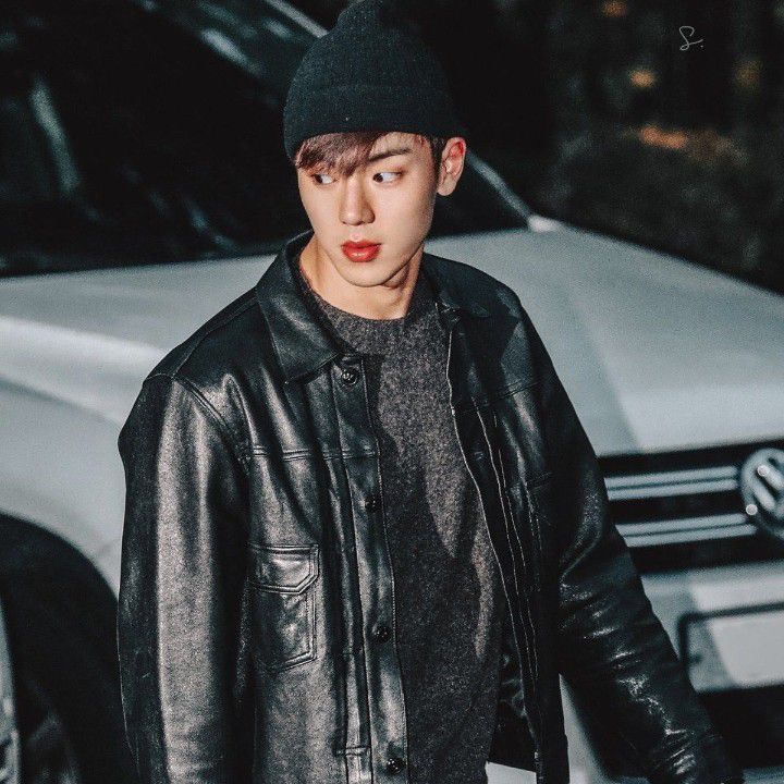 Latest photo of Shownu (MONSTA X)