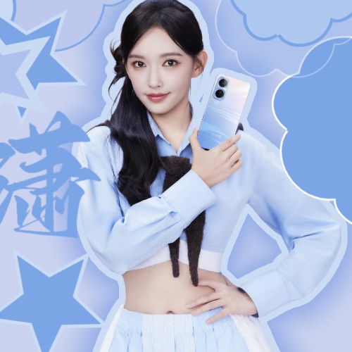 A moment captured by Cheng Xiao's fan