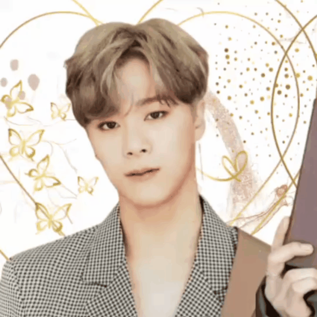 A moment captured by Moonbin (ASTRO)'s fan