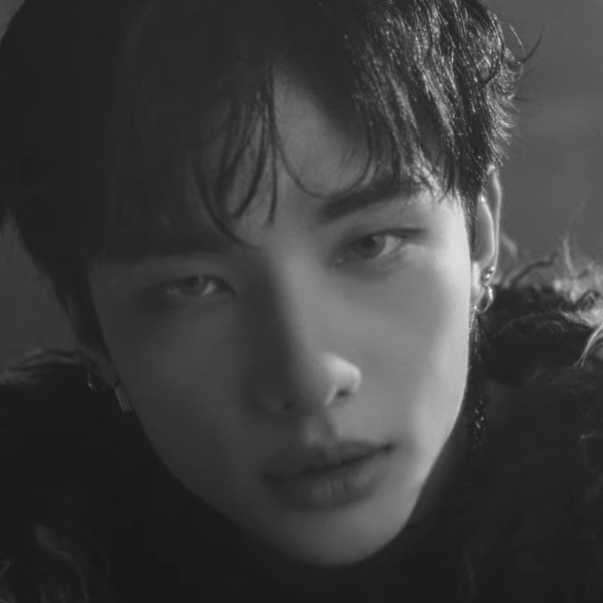 Recent activity shot of Hyunjin (Stray Kids)