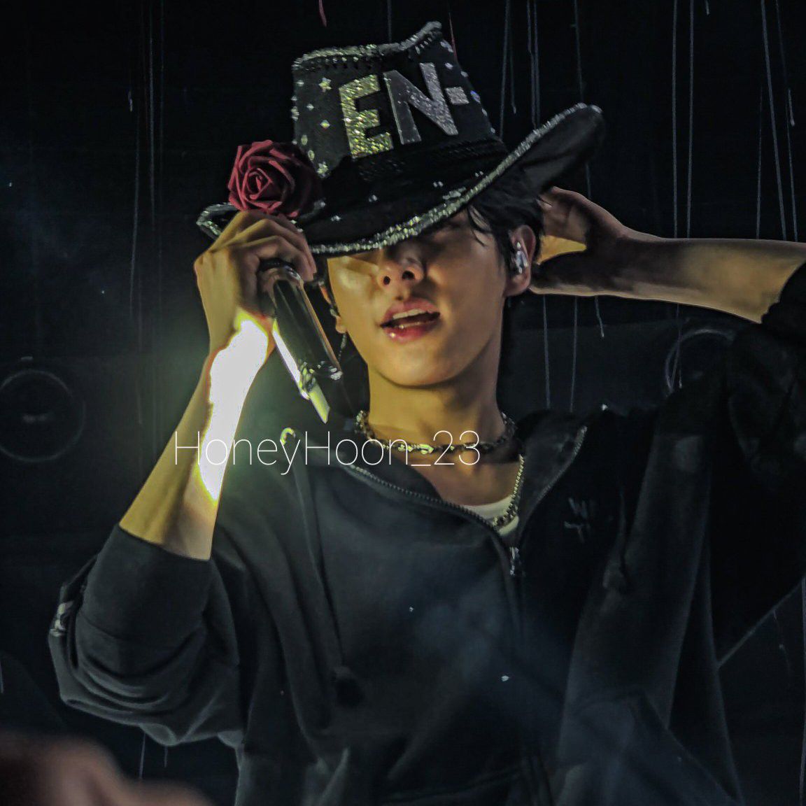 A moment captured by Jake (ENHYPEN)'s fan