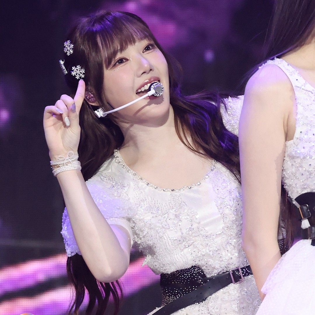 Latest photo of Yerin (GFRIEND)