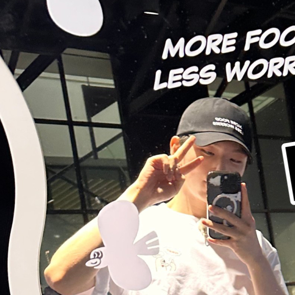 A moment captured by Kihyun (MONSTA X)'s fan