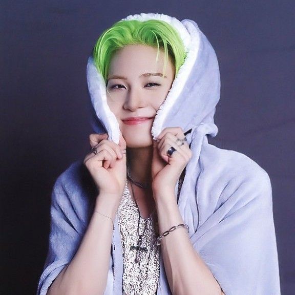 카와시리 렌 (JO1)의 최신 사진