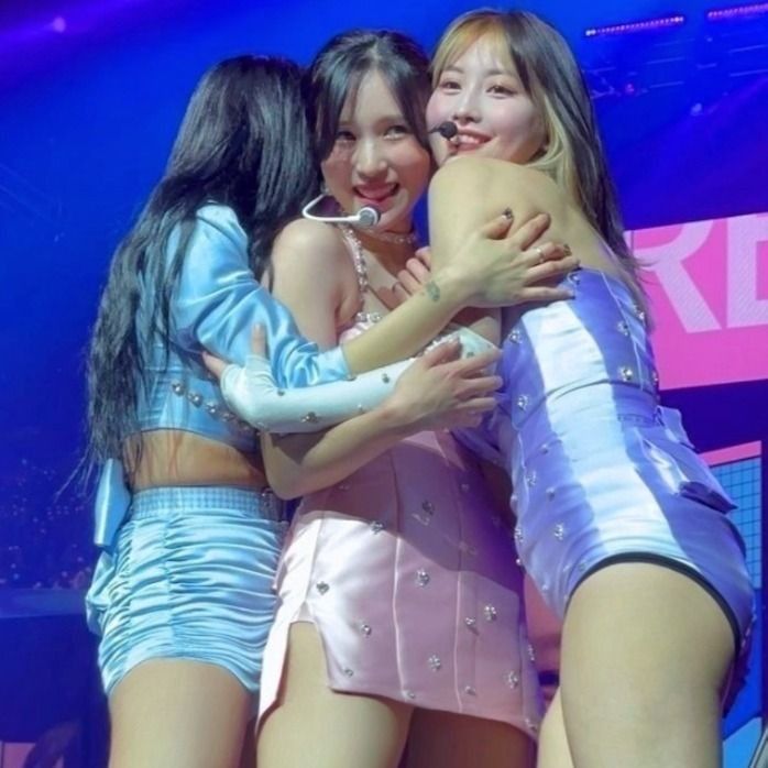 Mina (TWICE)的最新活动照片