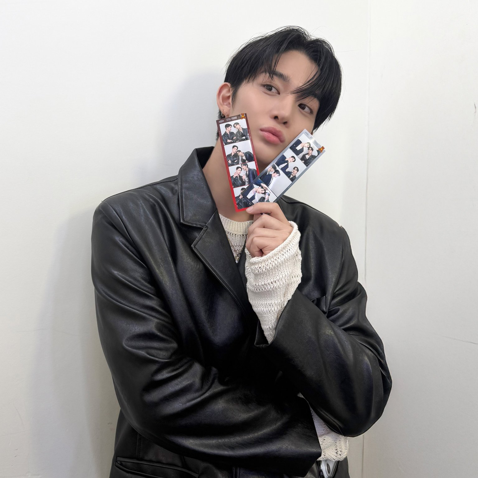 Behind-the-scenes cut of Bae Jinyoung