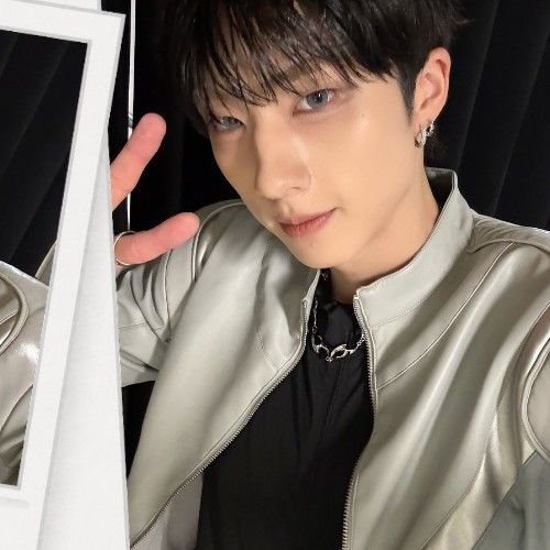 Behind-the-scenes cut of Jiung (P1Harmony)