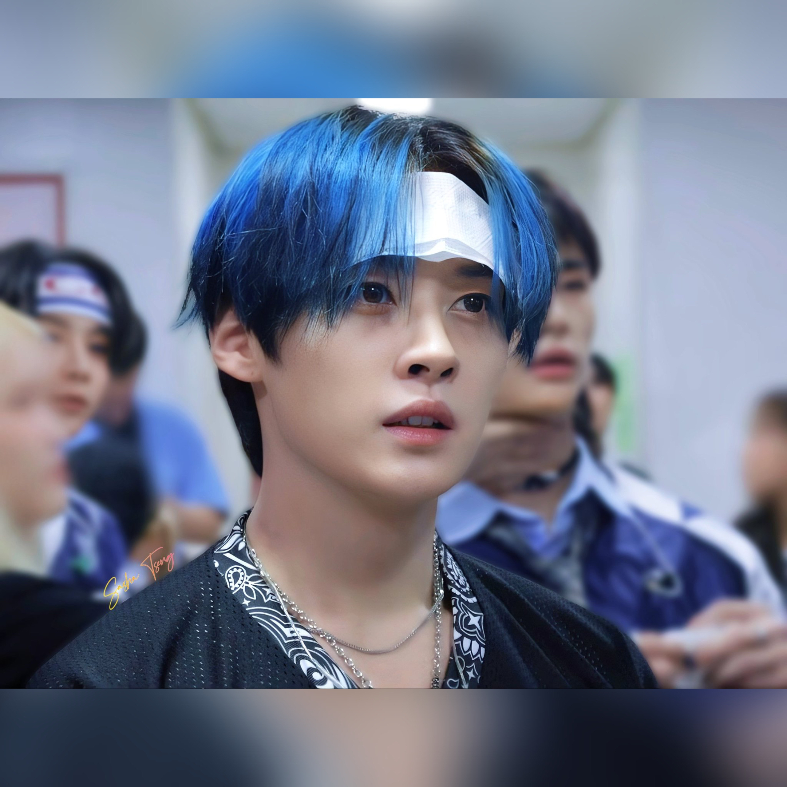 A moment captured by Lee Know (Stray Kids)'s fan