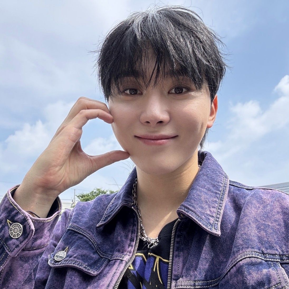 A moment captured by Seungkwan (SEVENTEEN)'s fan