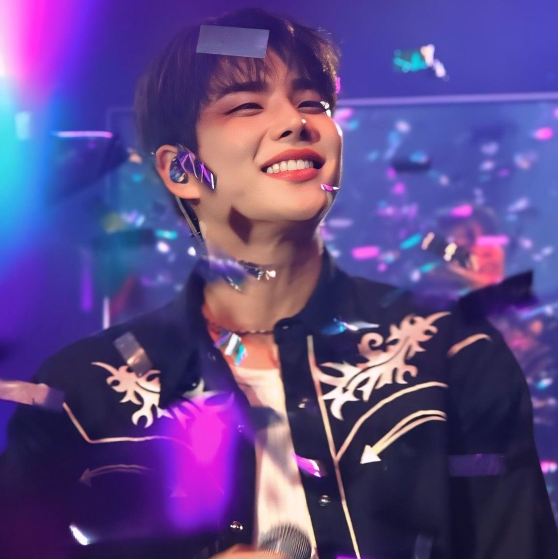 Behind-the-scenes cut of MJ (ASTRO)