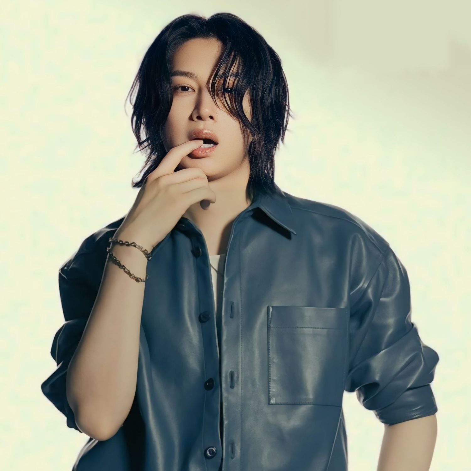 A moment captured by Heechul (Super Junior)'s fan
