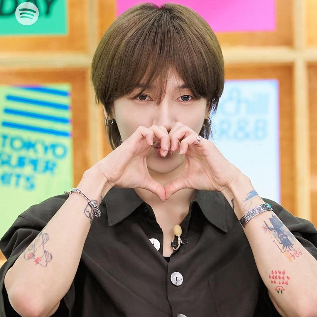 Behind-the-scenes cut of Yesung (Super Junior)