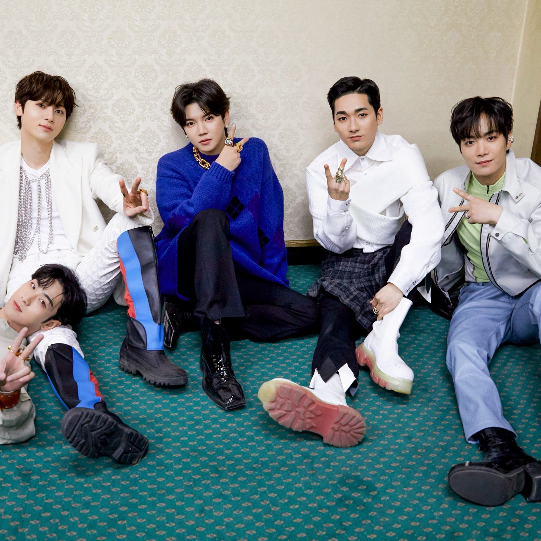 A moment captured by NU'EST's fan