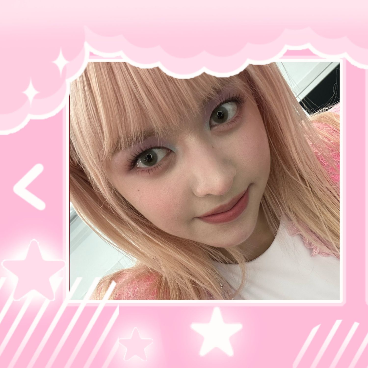 A moment captured by LILY (NMIXX)'s fan