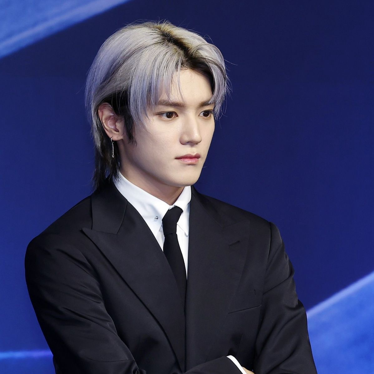 태용 (NCT 127)의 최신 사진