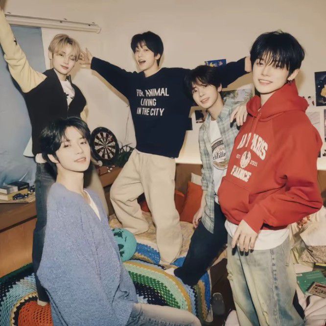 투모로우바이투게더의 최신 사진