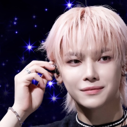 A moment captured by Nicholas (&TEAM)'s fan