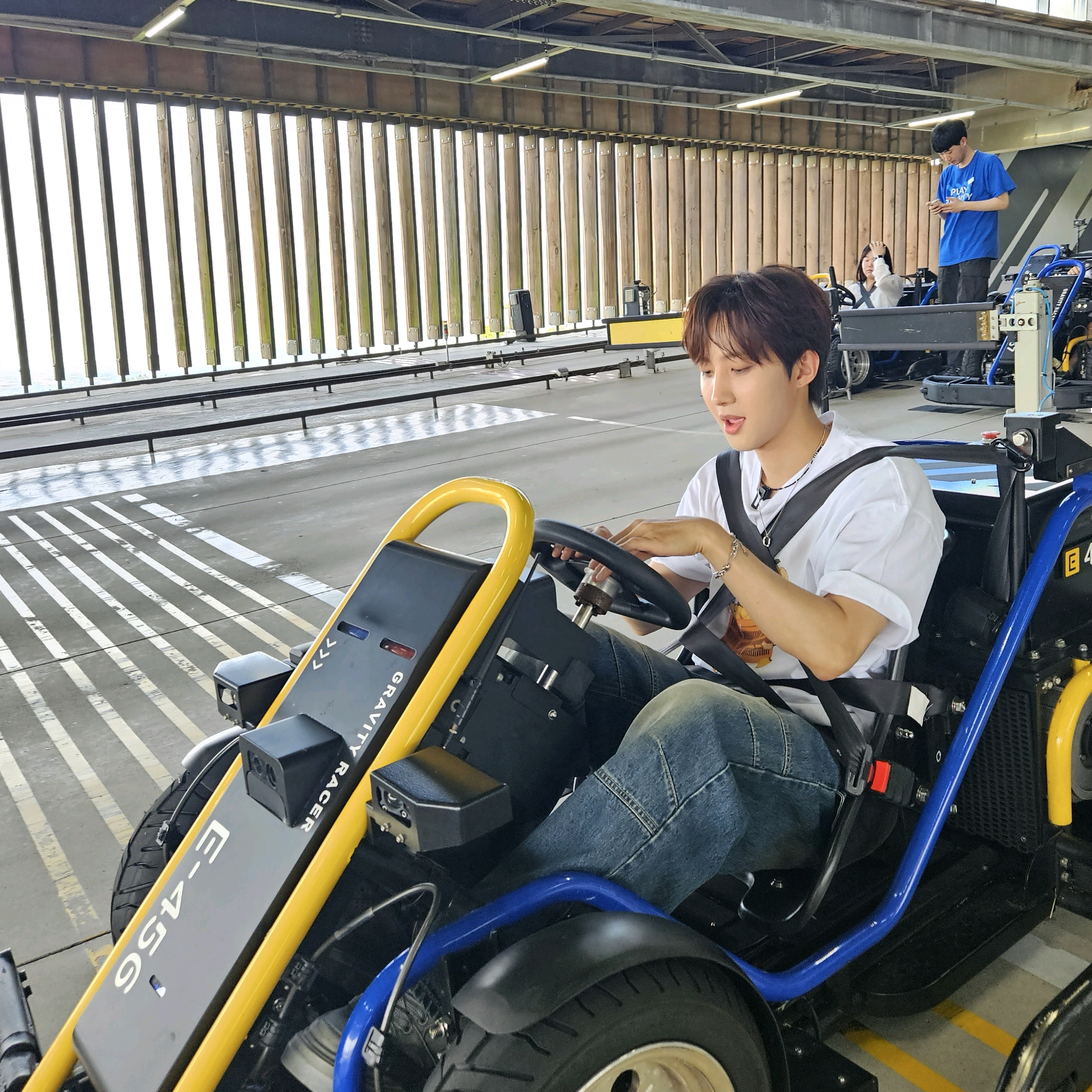 Behind-the-scenes cut of PENTAGON