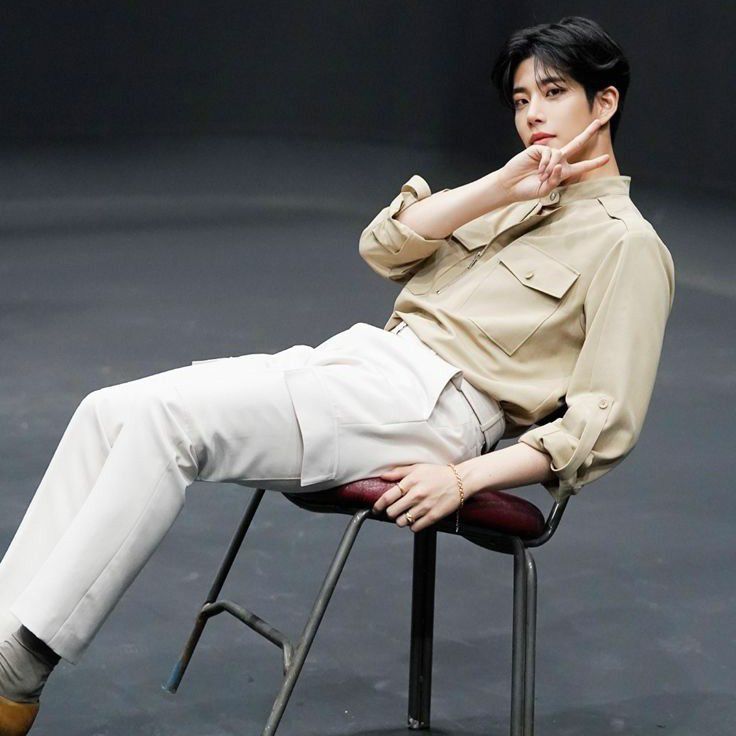 Latest photo of MJ (ASTRO)