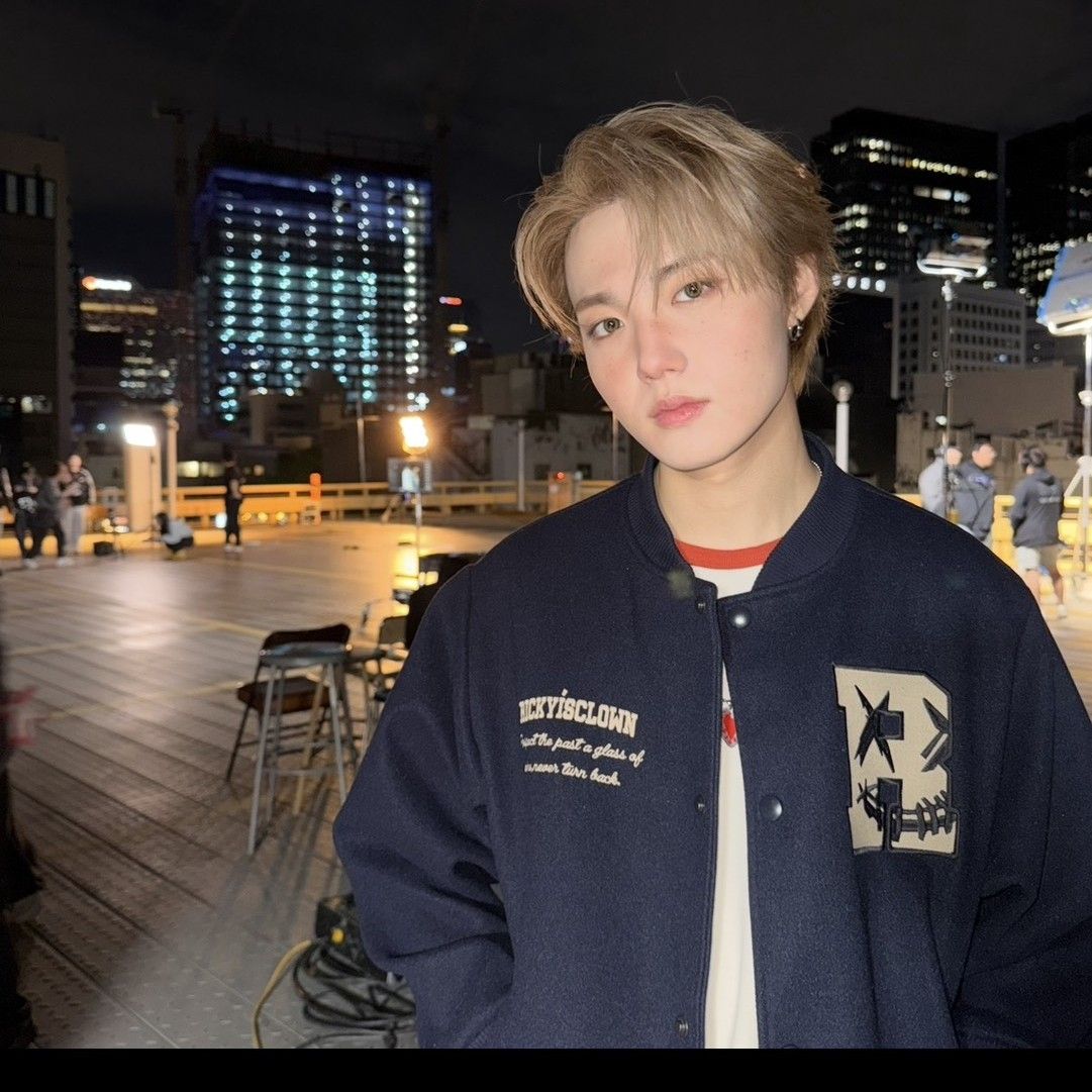 A moment captured by TREASURE's fan