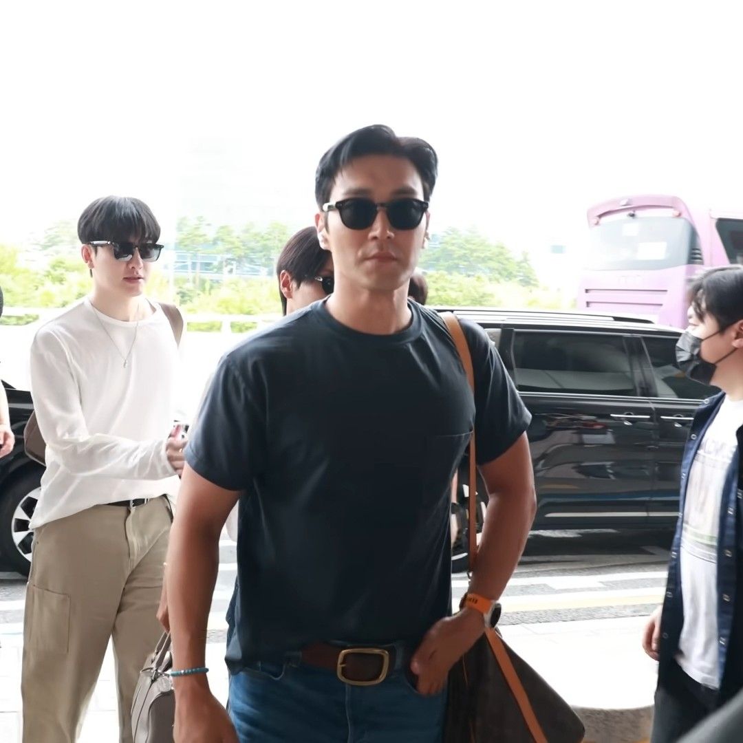 始源 (Super Junior)的最新照片