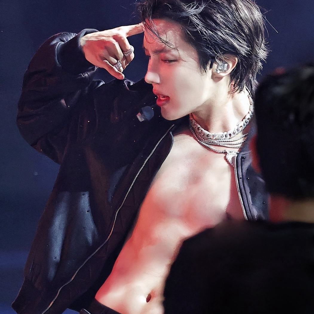 A moment captured by j-hope (BTS)'s fan