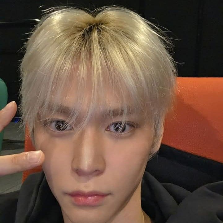 Behind-the-scenes cut of Eunseok (RIIZE)