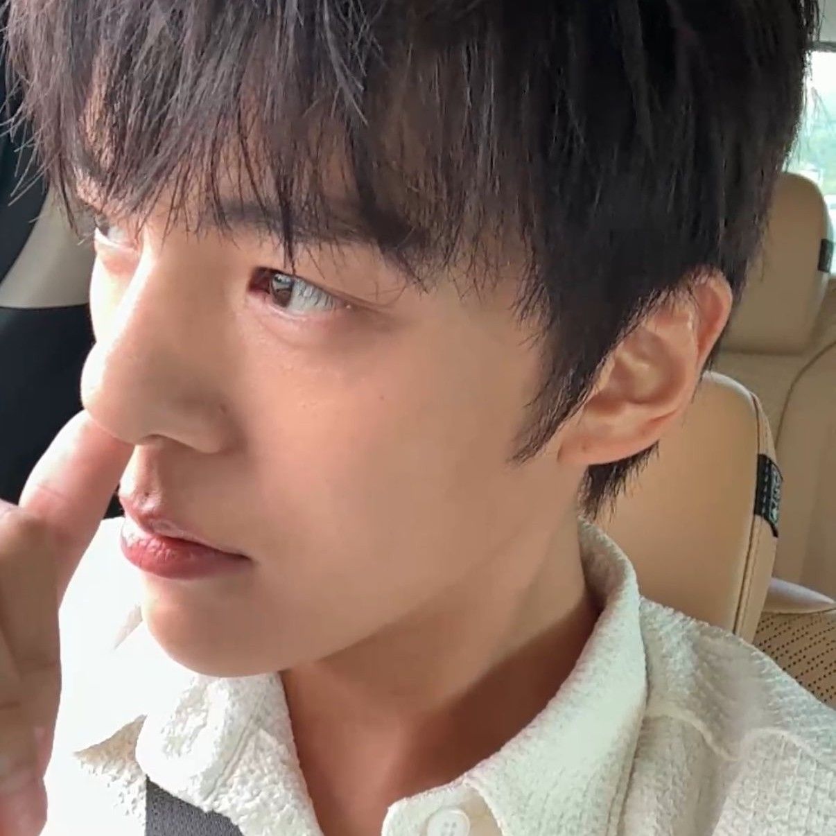 A moment captured by Minhyuk (MONSTA X)'s fan