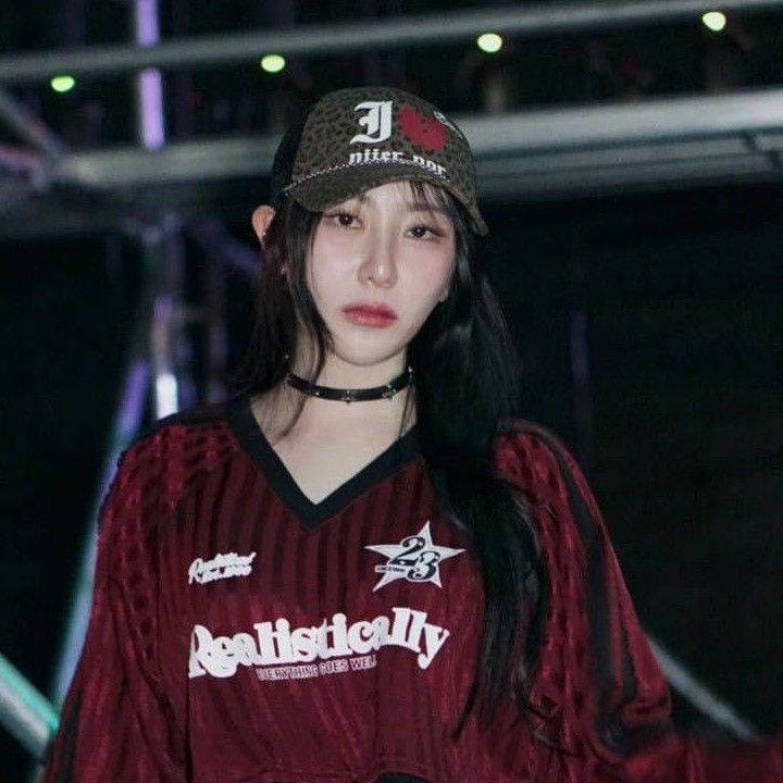 Latest photo of Lee Chaeyeon