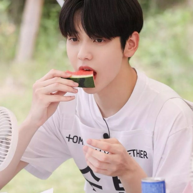 A moment captured by Soobin (TOMORROW X TOGETHER)'s fan