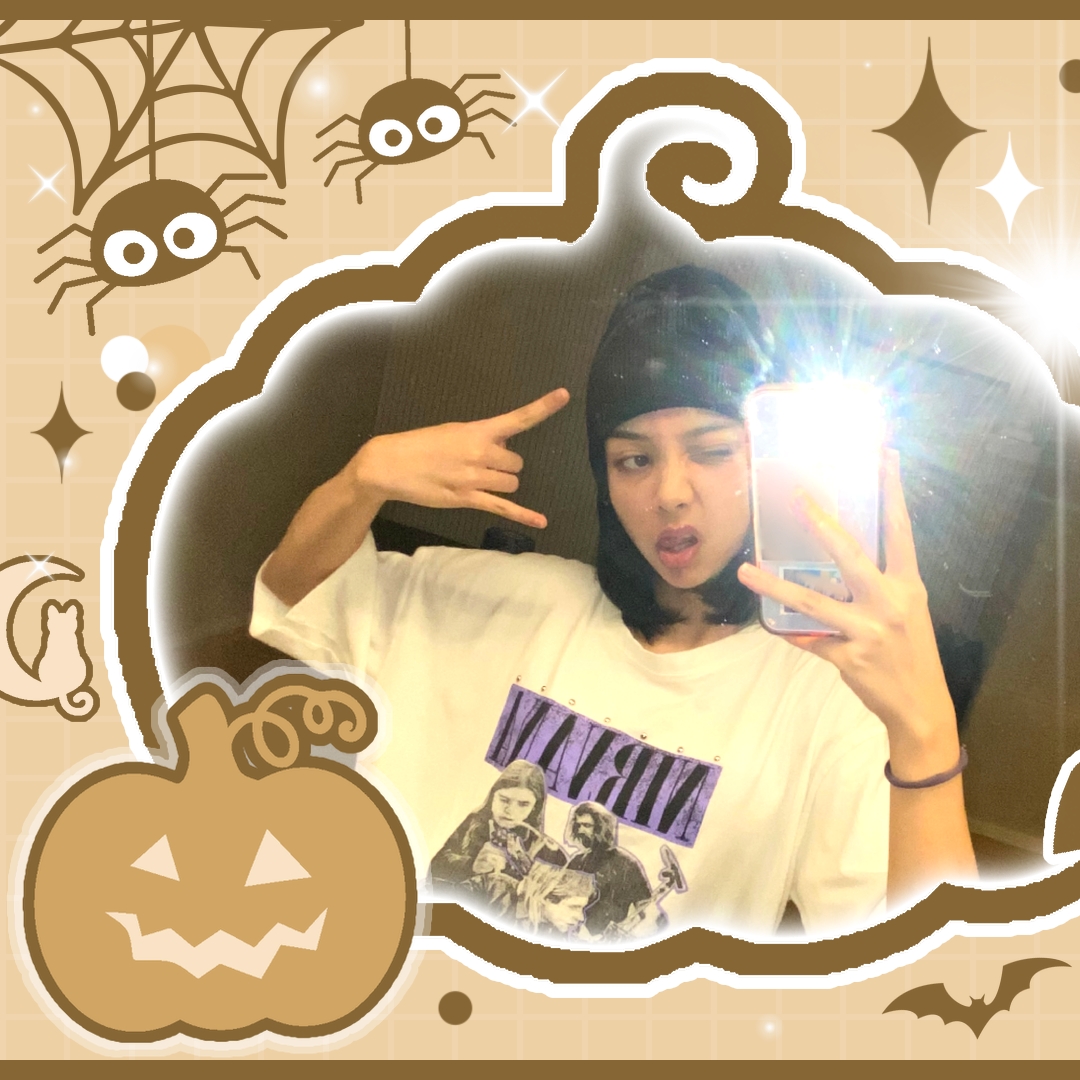 Latest photo of Dinda (SECRET NUMBER)