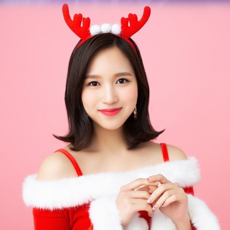 Foto aktivitas terbaru Mina (TWICE)