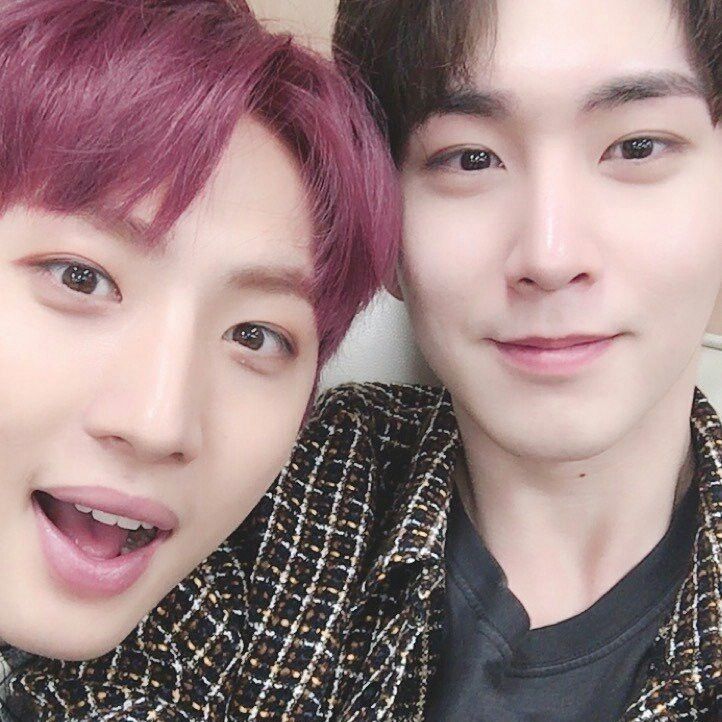 Behind-the-scenes cut of Shinwon (PENTAGON)