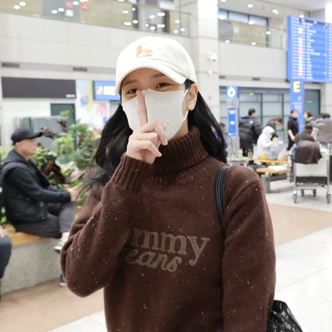 Behind-the-scenes cut of Jisoo (BLACKPINK)