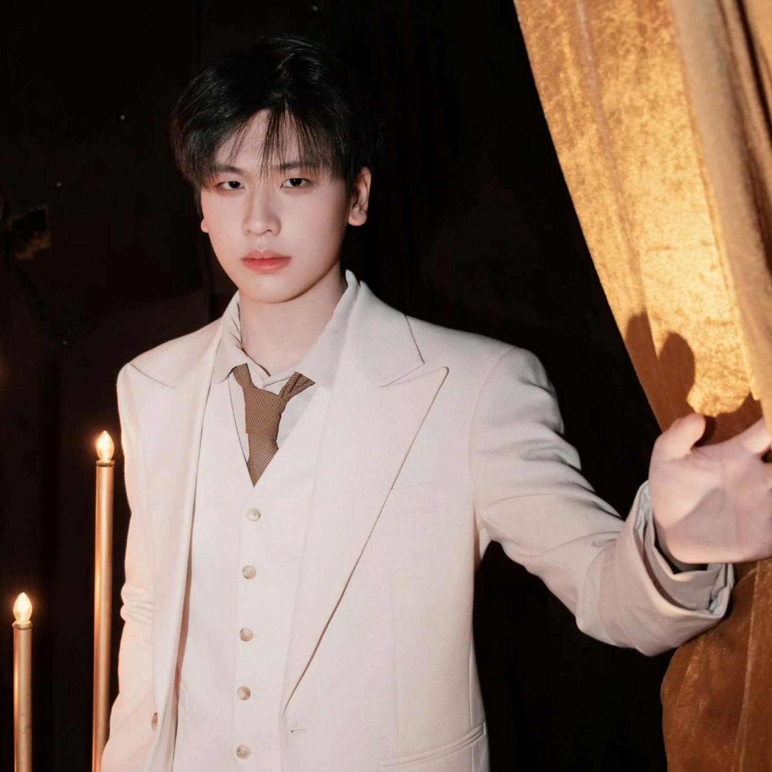 A moment captured by Shen (NexT1DE)'s fan