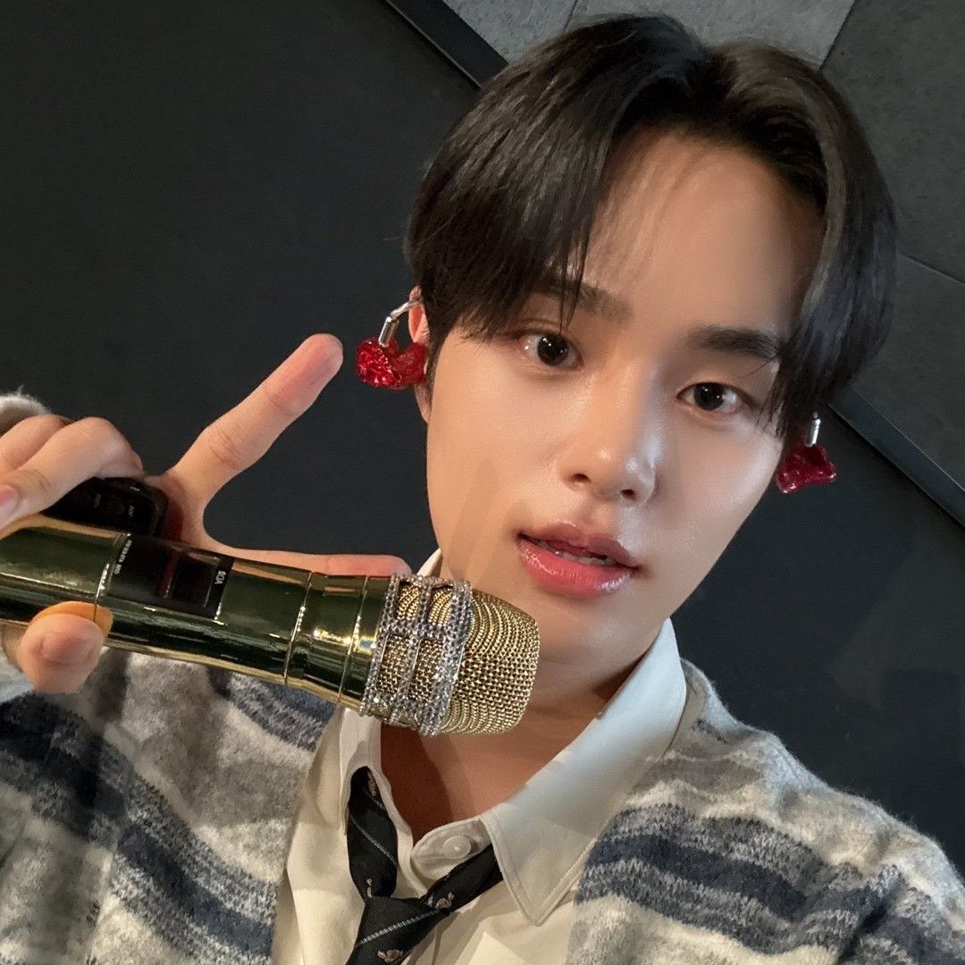 Recent activity shot of Lee Daehwi (AB6IX)