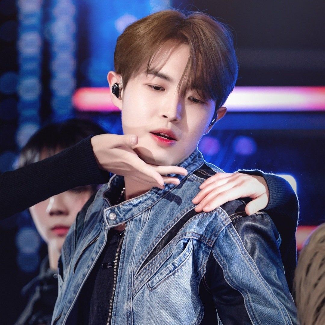 Latest photo of Kim Jaehwan