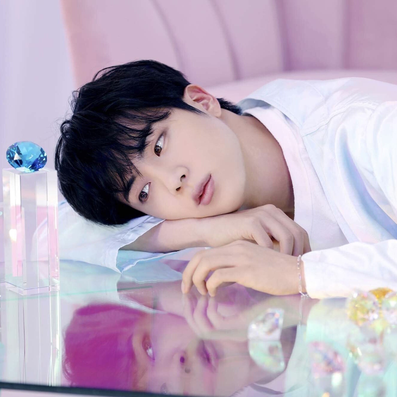 A moment captured by Jin (BTS)'s fan