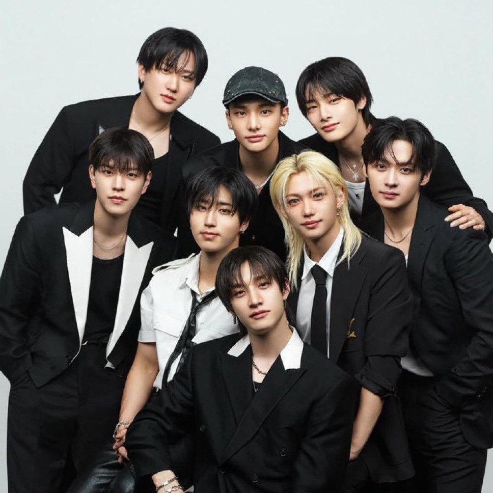 Stray Kids의 비하인드 컷