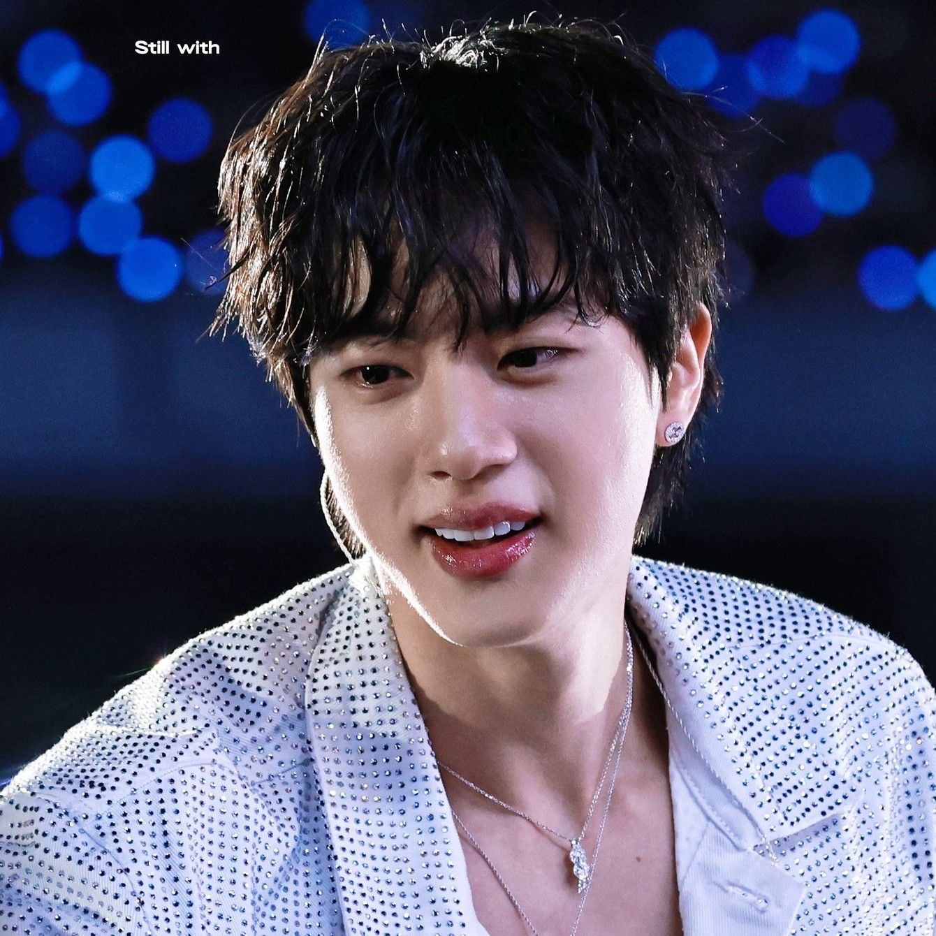 Momen yang diabadikan oleh penggemar Jin (BTS)