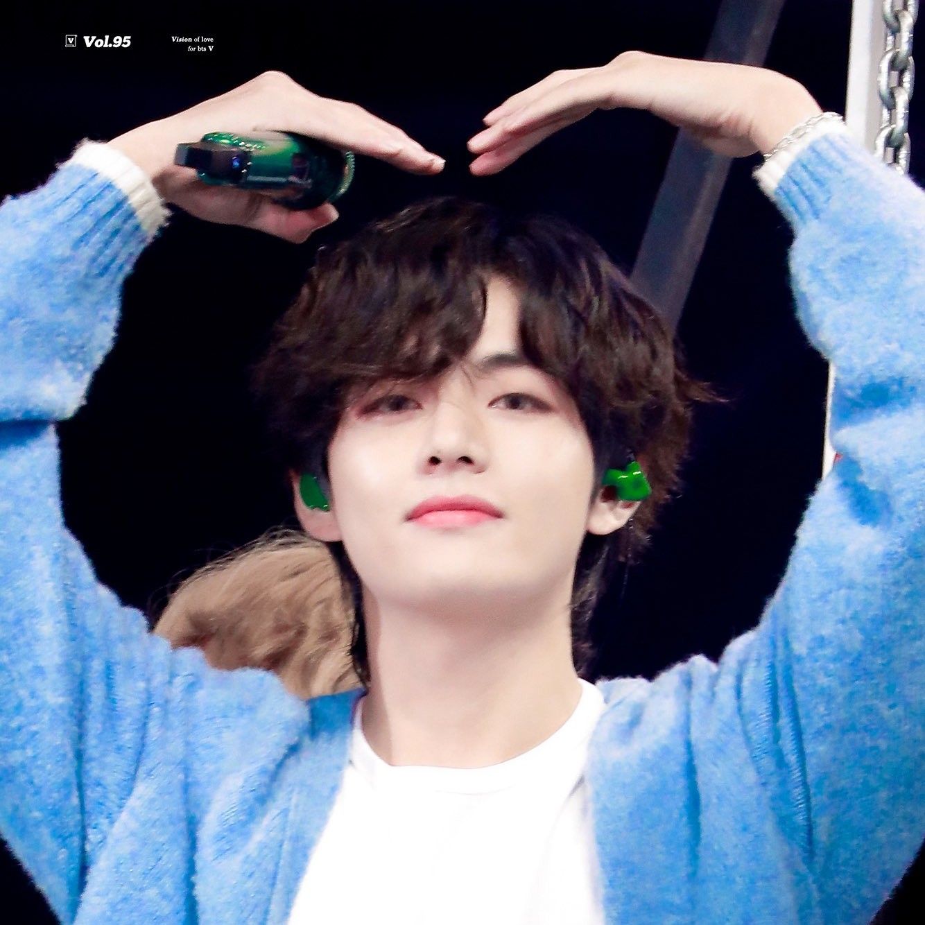 Recent activity shot of V (BTS)