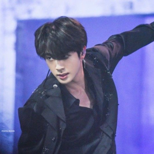 Behind-the-scenes cut of Jin (BTS)