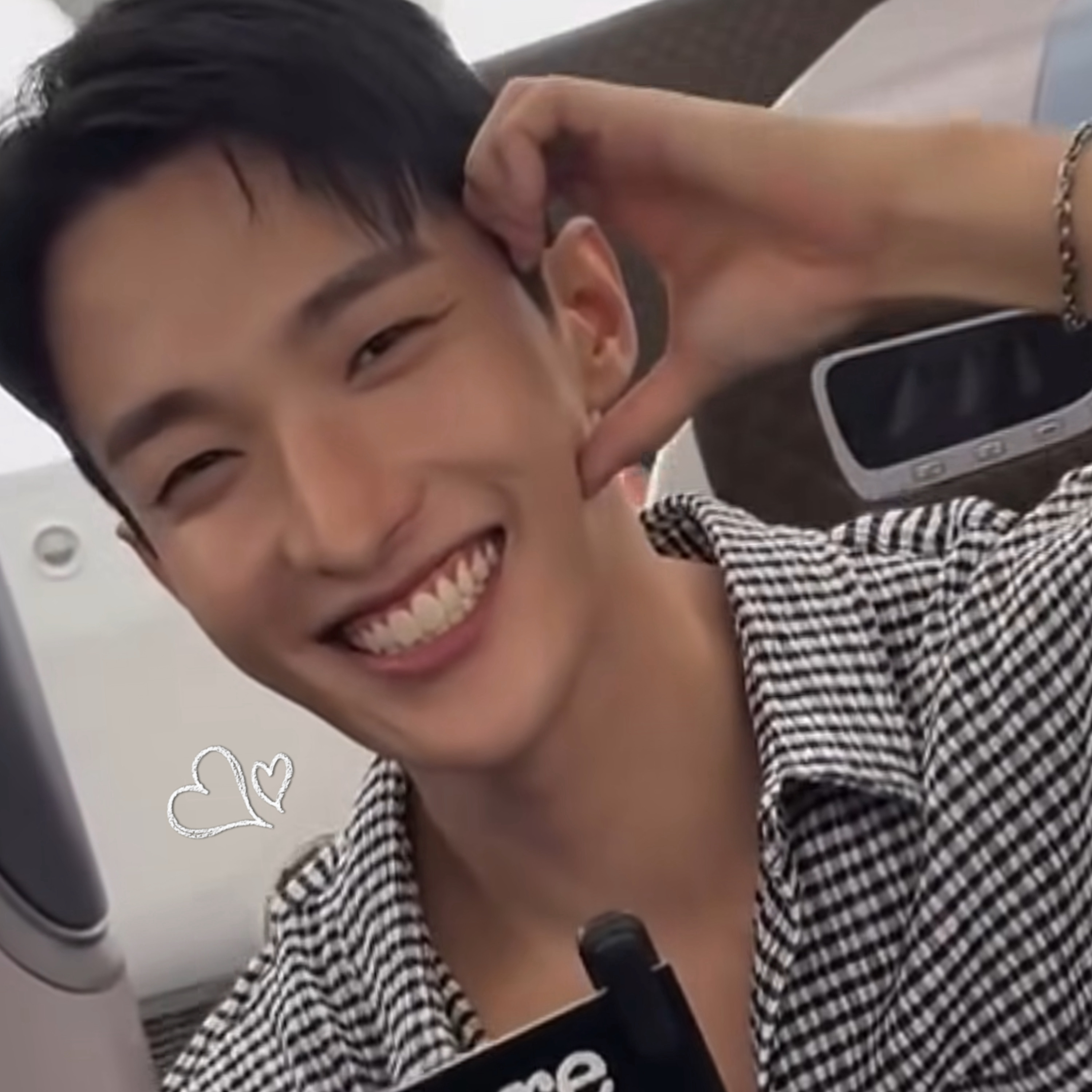 Behind-the-scenes cut of DK (SEVENTEEN)