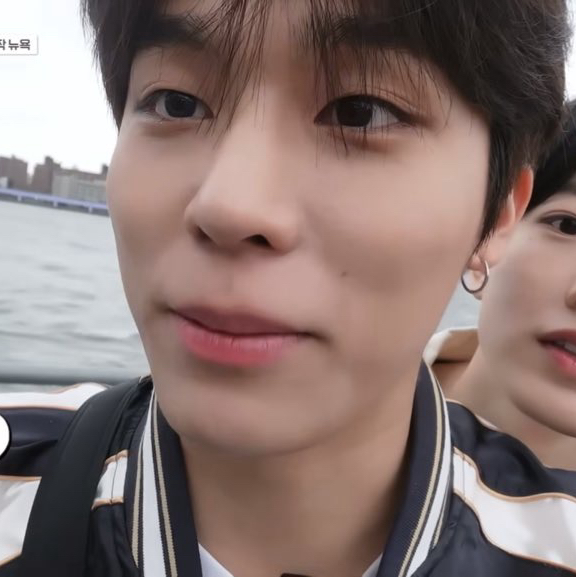 Behind-the-scenes cut of Park Jeongwoo (TREASURE)