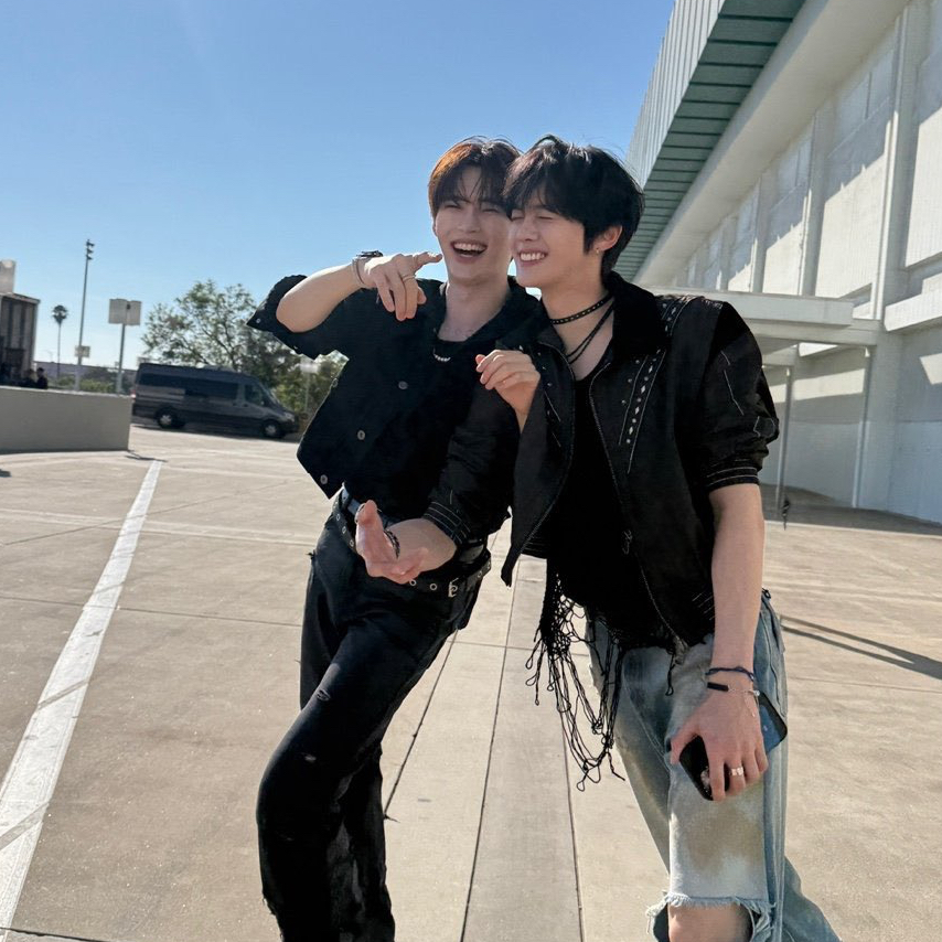Recent activity shot of Sung Hanbin (ZEROBASEONE)