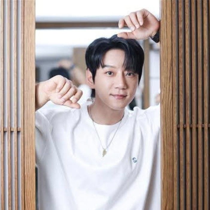 A moment captured by Hwang Chiyeol's fan