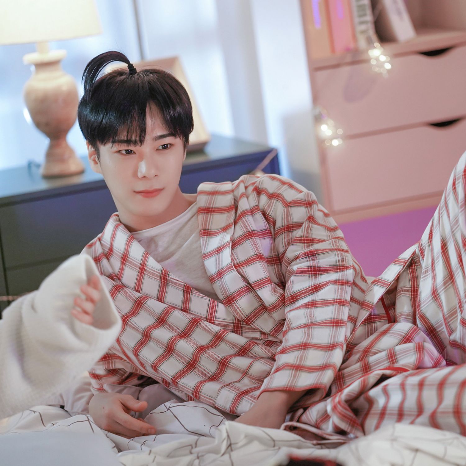 A moment captured by Moonbin (ASTRO)'s fan