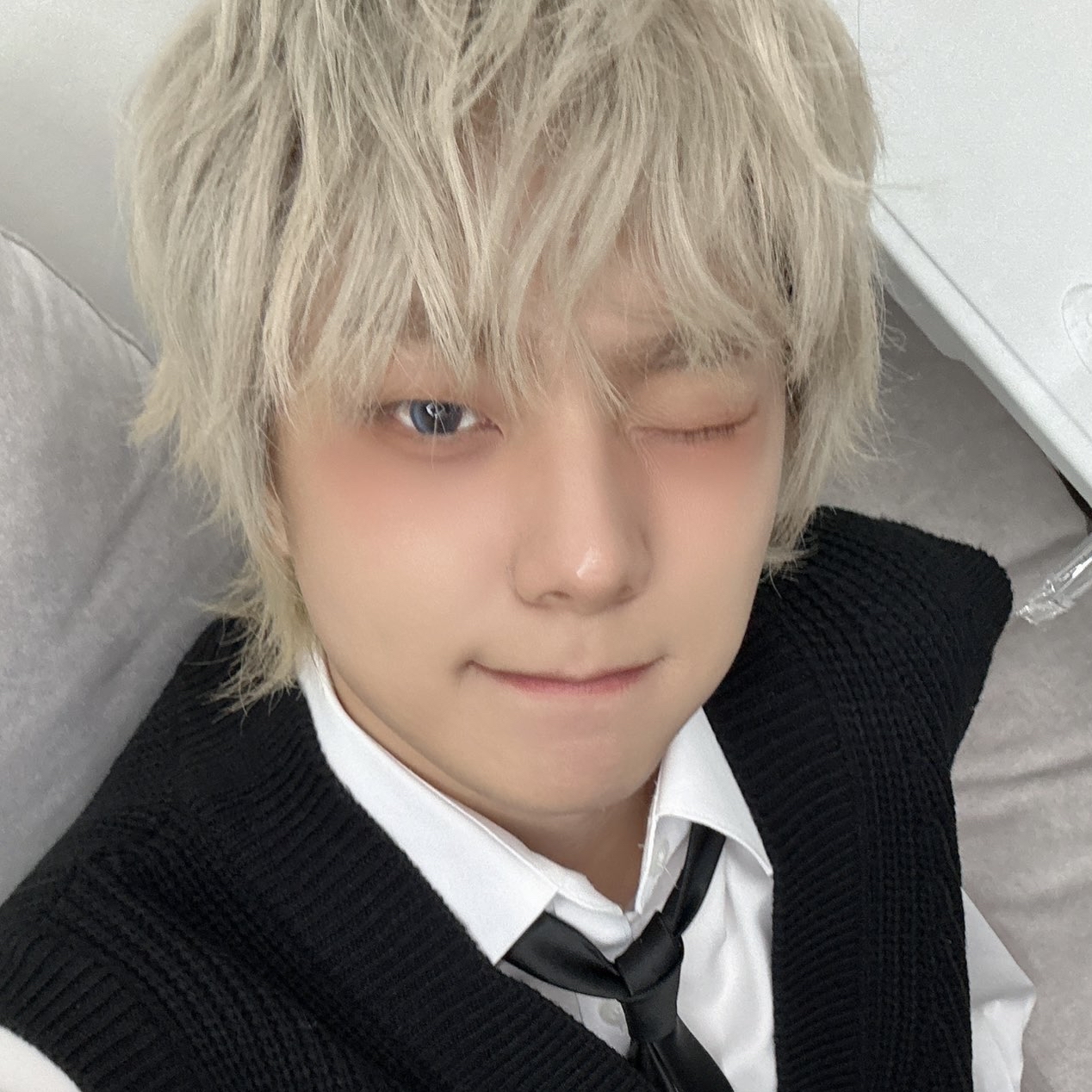 A moment captured by JEHYUN (OMEGA X)'s fan